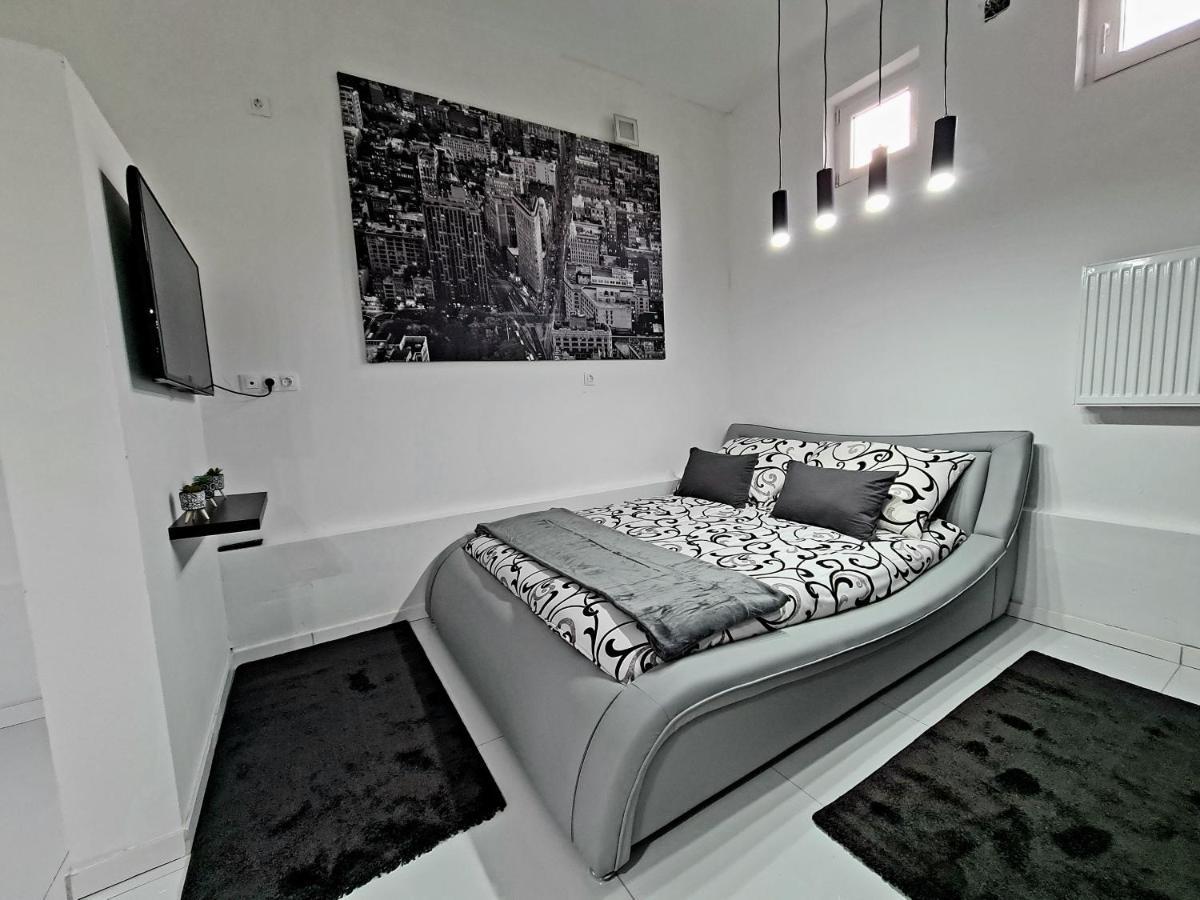 Airport Luxury Apartman 42 فيتْشيش المظهر الخارجي الصورة