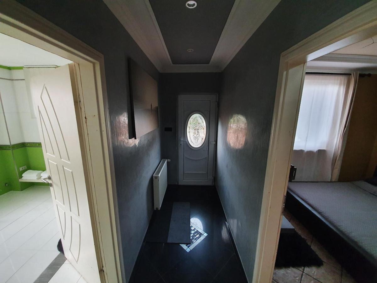 Airport Luxury Apartman 42 فيتْشيش المظهر الخارجي الصورة